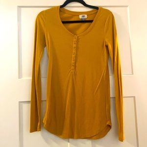 Old navy mustard yellow henley